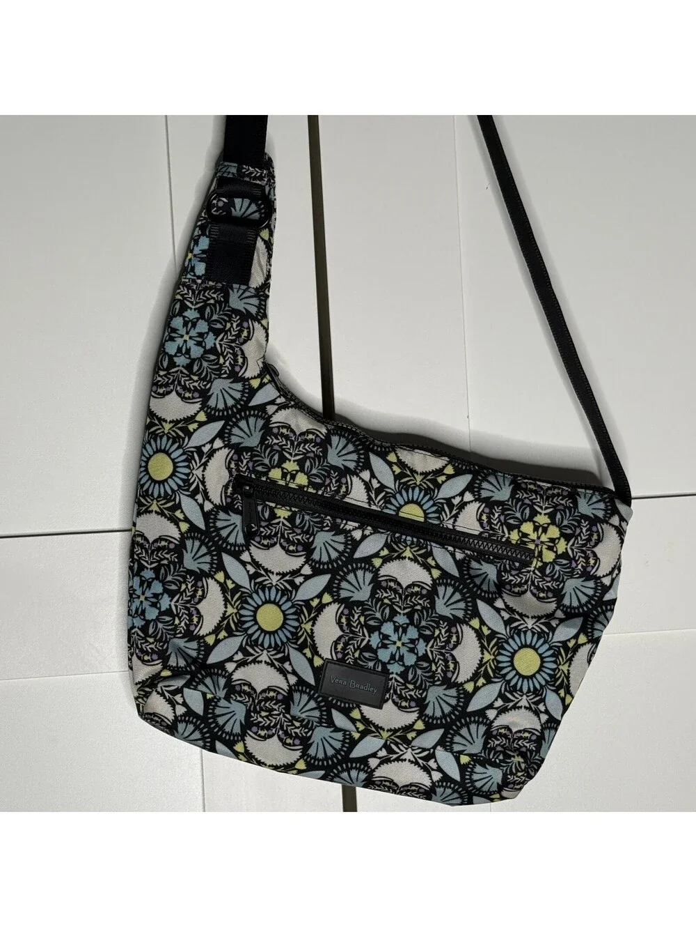 Vera Bradley Crossbody Bag Colorful Floral Adjustable Strap